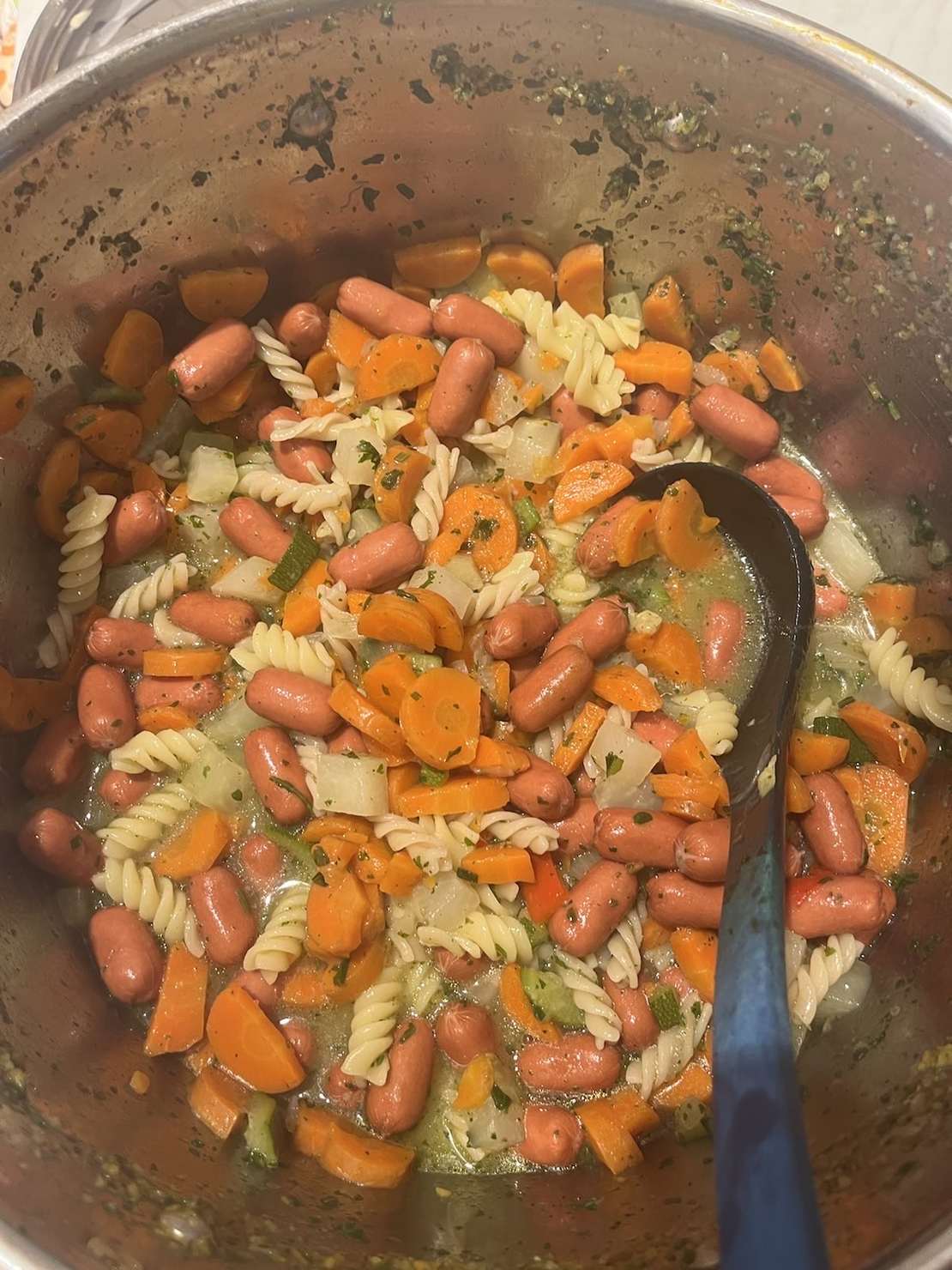 Frisch zubereitetes gesundes Essen